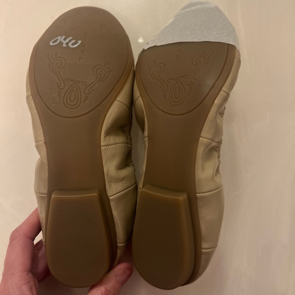 Tahari Women's Beige Embellished Valerie  Flats - Picture 6 of 6